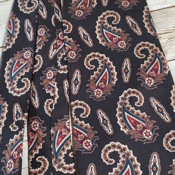 Pierre Balmain Mens Vintage Neck Tie Black Paisley Silk Extra Long Made In Italy - Picture 2 of 5